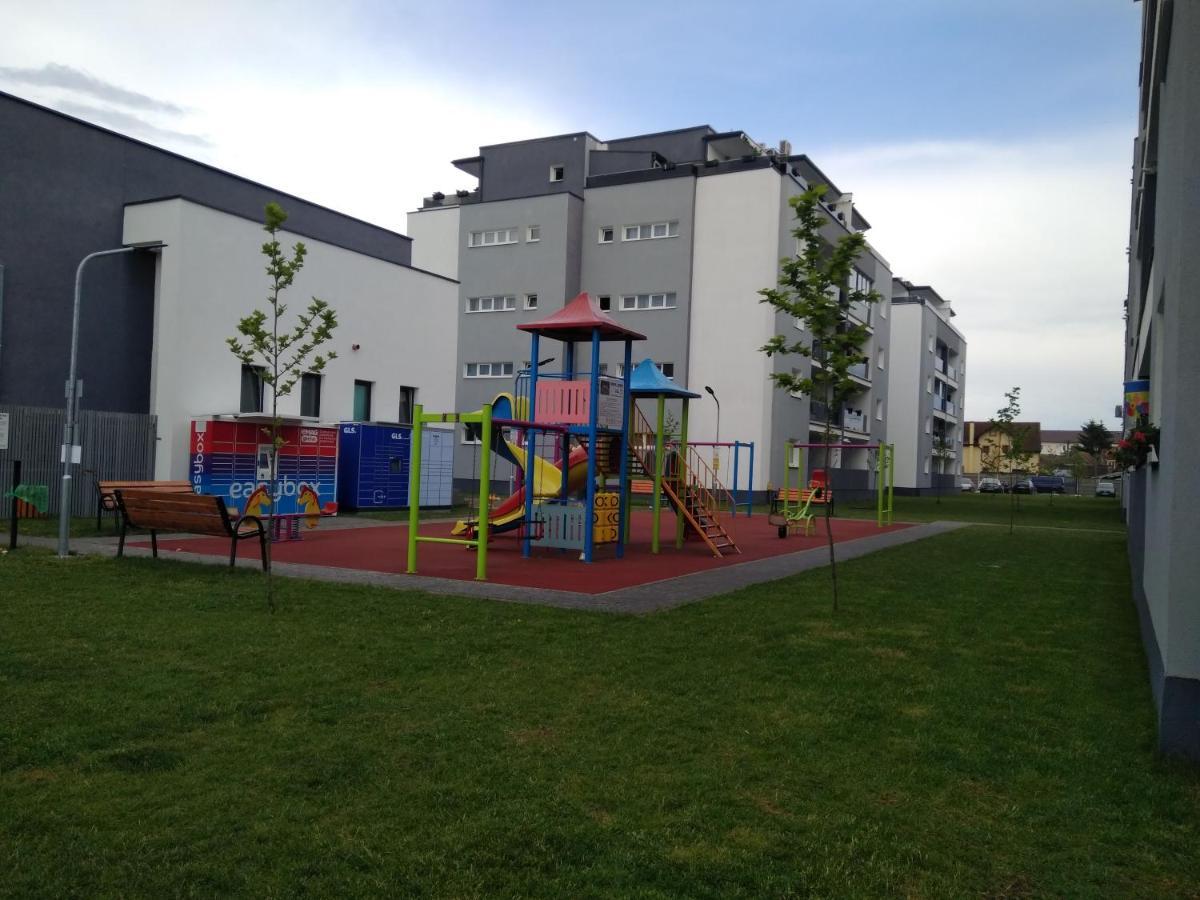 Azzurro Apartment Sibiu Exteriör bild