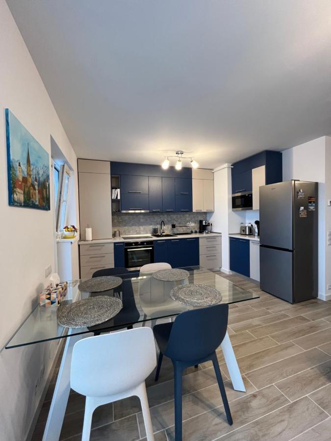 Azzurro Apartment Sibiu Exteriör bild