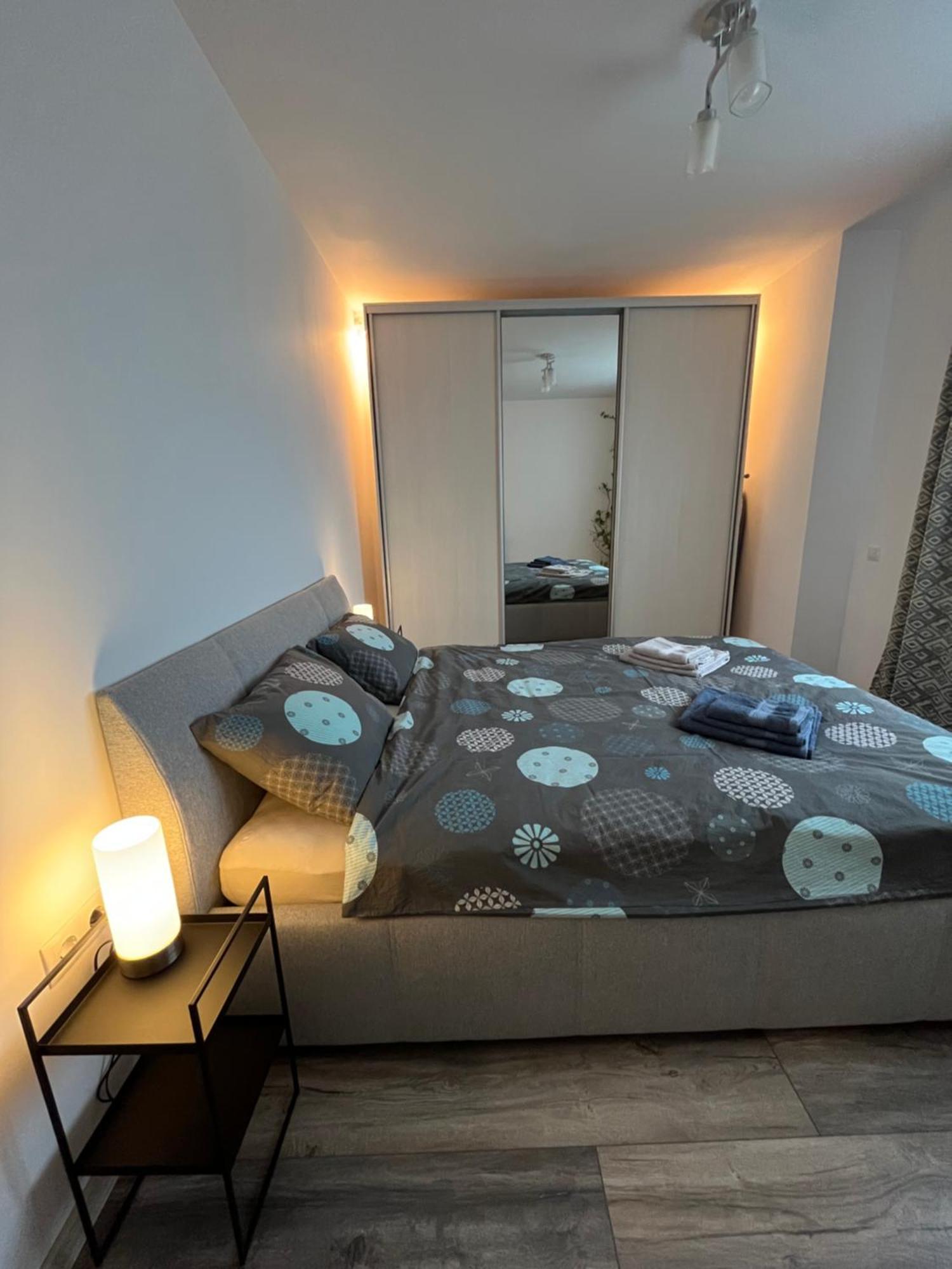 Azzurro Apartment Sibiu Exteriör bild